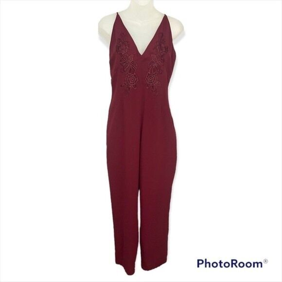 Leith Maroon Red Floral Embroidered Sleeveless Jumpsuit Size Small - Picture 2 of 6